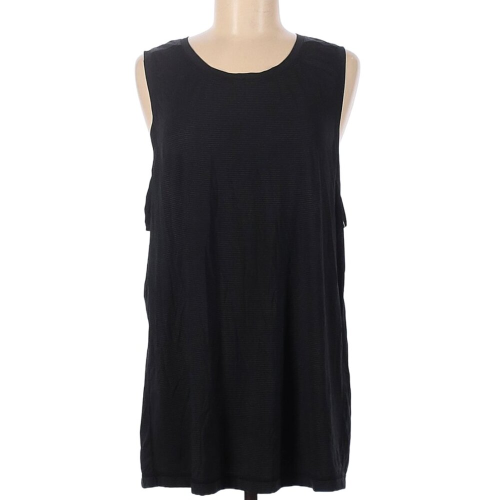 Lululemon Tank Top in Black Stripe